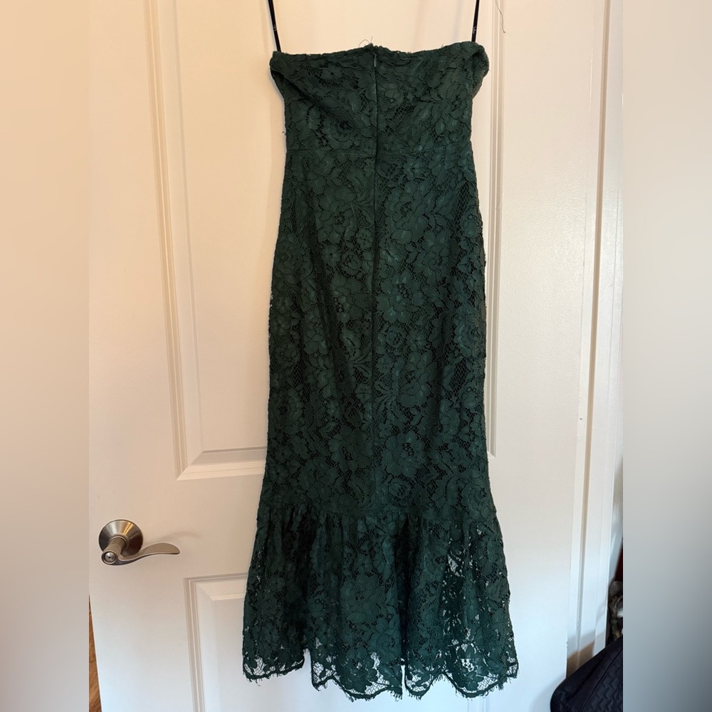 Lulus trumpet style Green Lace Dress. Size Small. - Picture 2 of 5